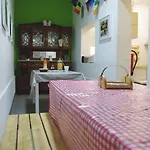 Hostel Spin *